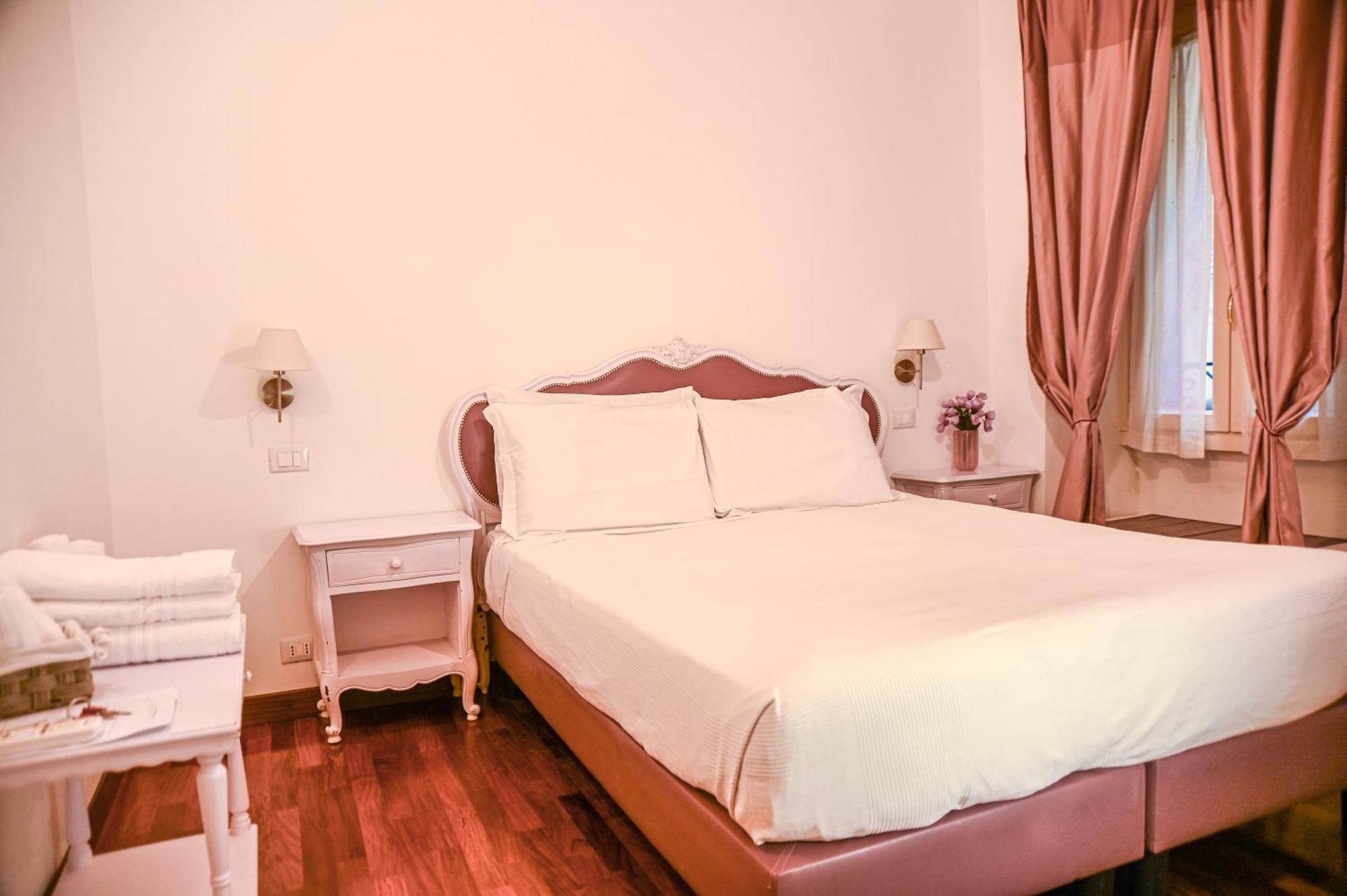 Feliz In Roma B&B Eksteriør bilde